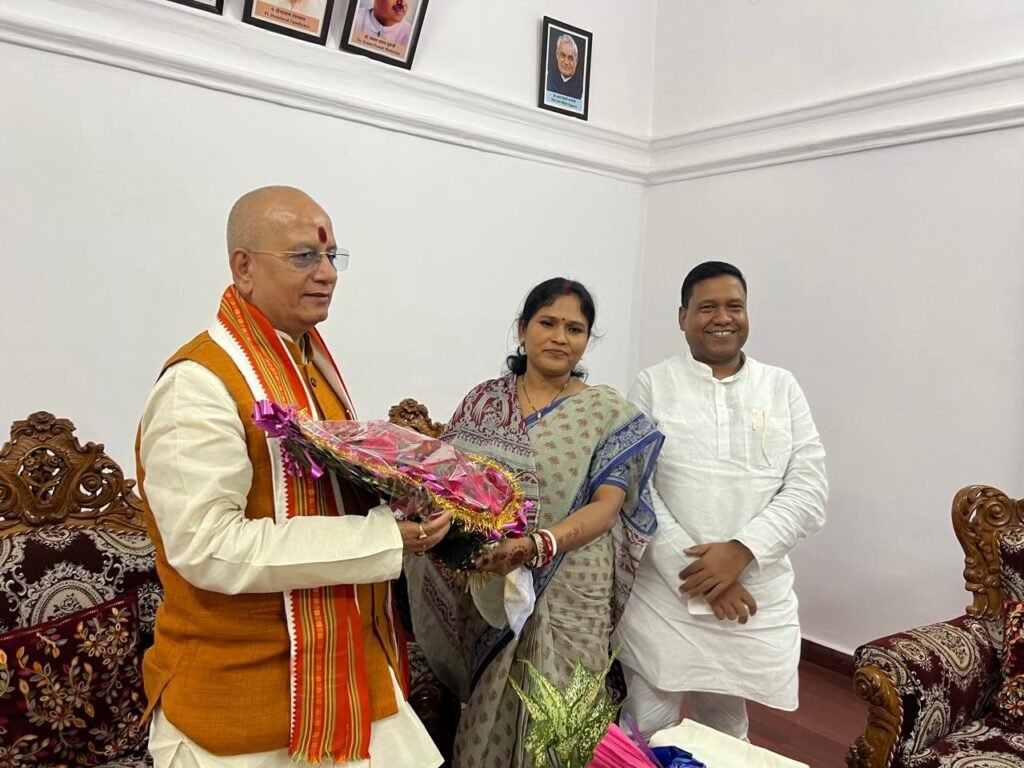 Deepa Kumari with Vijay Sinha